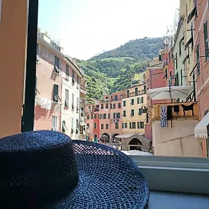 Luxury Vernazza